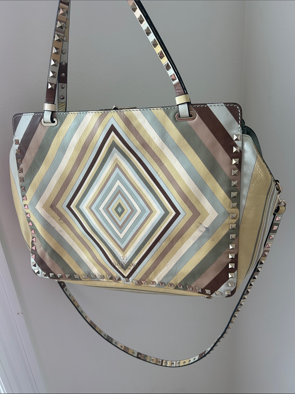 Valentino Garavani Tote Bag - Picture 6 of 7